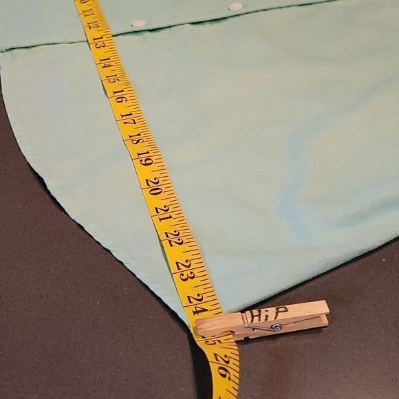 Croft&Barrow sz L mint colored button up snort - Picture 8 of 11